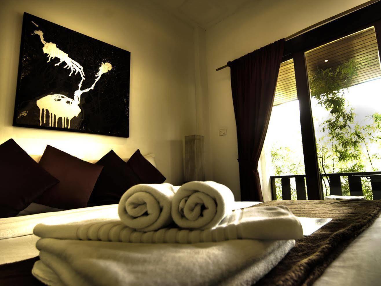 Cocooning Hotel Bophut Bagian luar foto